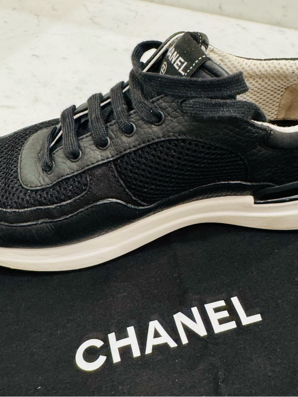Chanel CC Logo Sneakers Black & White Leather Mesh Trainers Size 37.5 / US 7.5 - Picture 6 of 15